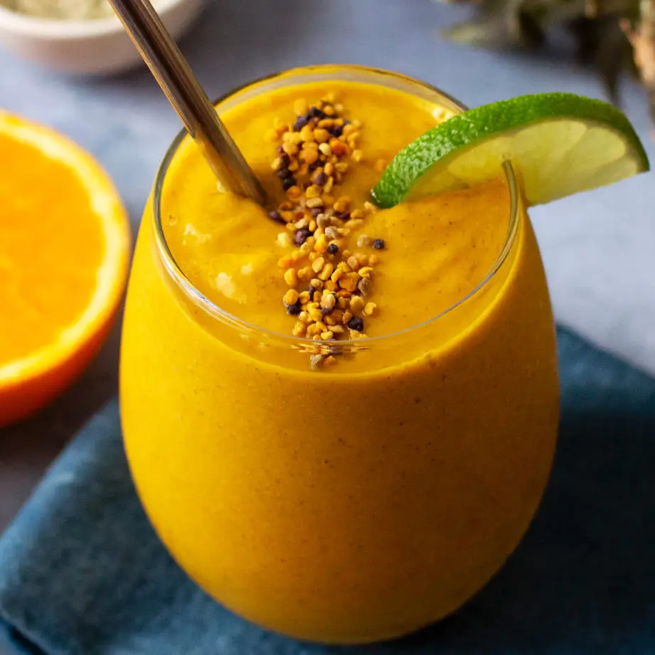 Golden Turmeric Smoothie1